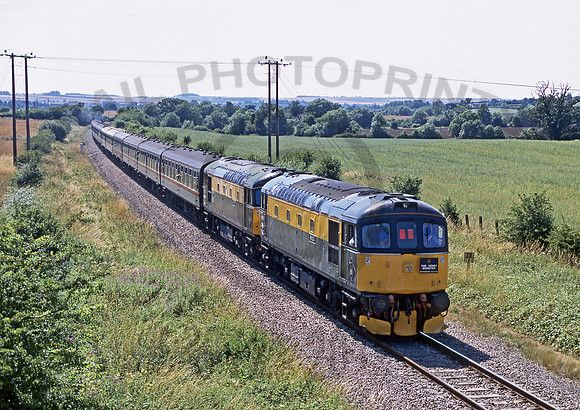 33057-33019-Charlbury-290795-JC1