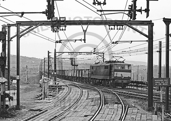 26016 Dinting Viaduct 0465 RPC03