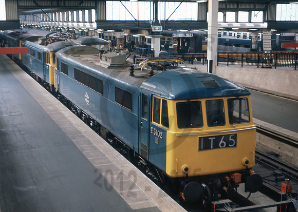E3102 Euston 110569 RC-J293