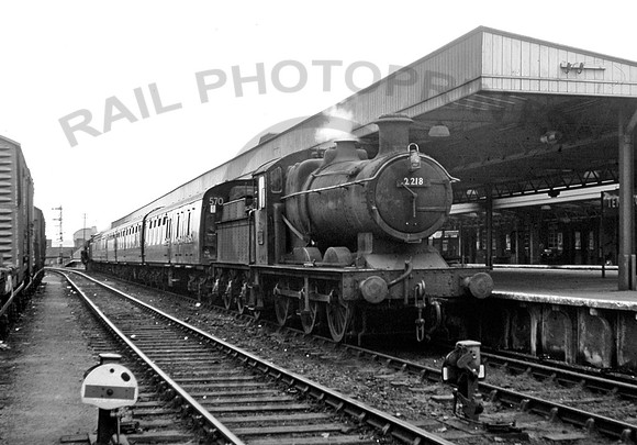 2218-Y-Templecombe-0764-RPC65