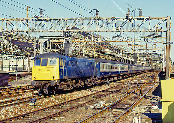 85032 Rugby 300585 JC196