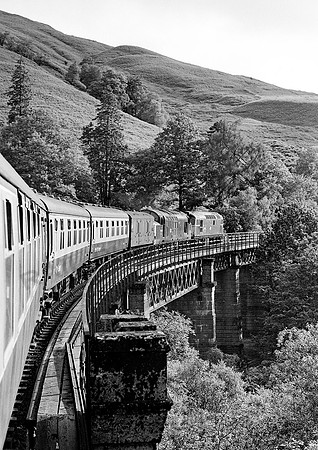 27025-37035-Y-Ardlui-220681-JC290