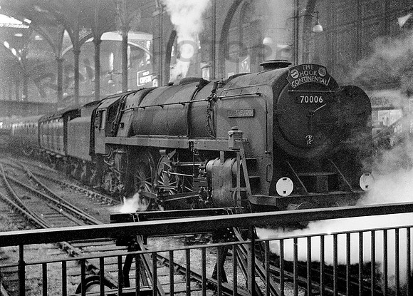 70006-X-LiverpoolStreet-240159-RPC616