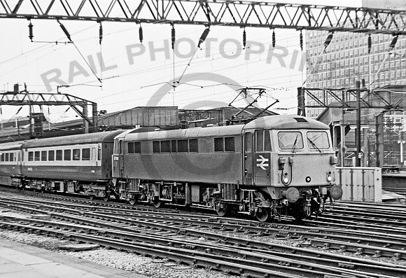 87014-Y-Crewe-210178-JC