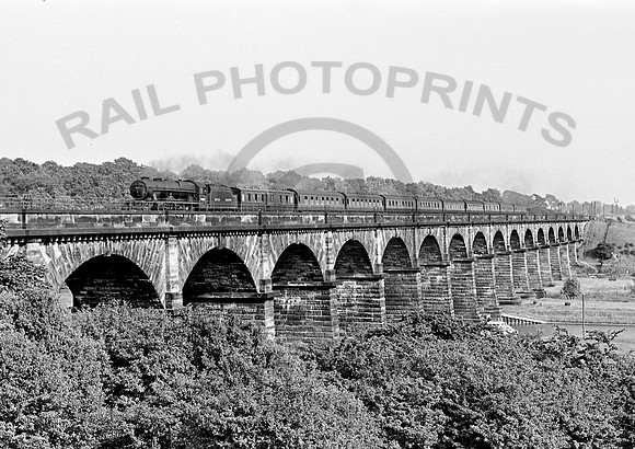 46144-Y-DuttonViaduct-1949-RW653