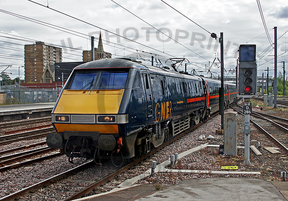 91124-Y-Doncaster-100806-JC080