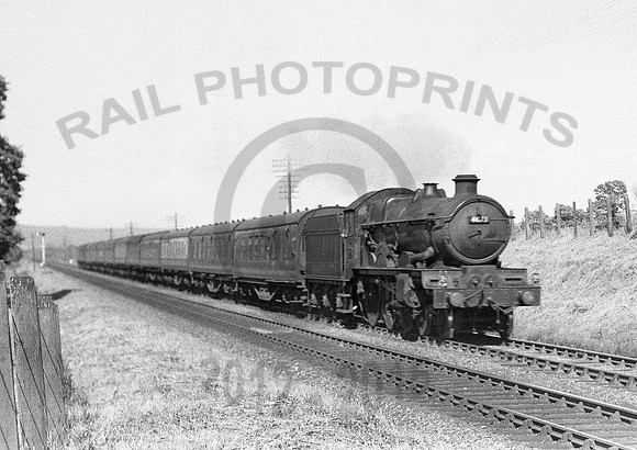 4073-Y-Unknownlocation-circa1950-RPC595