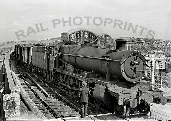 6845 - Saltash - 020559 HB210