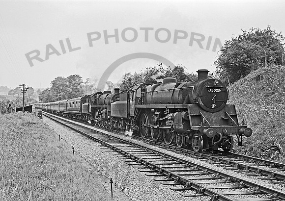 75023 Wellow 280762  HB357