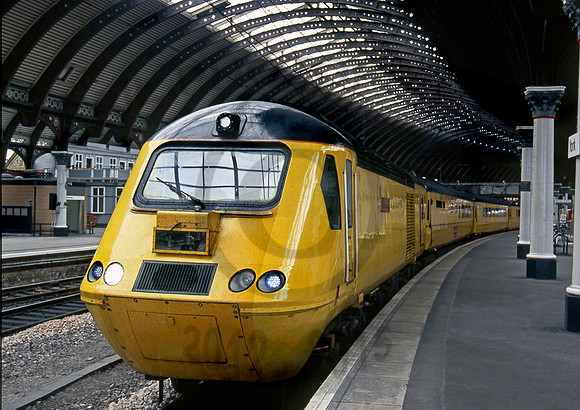 Net HST  43062  0611 ABerry AB689