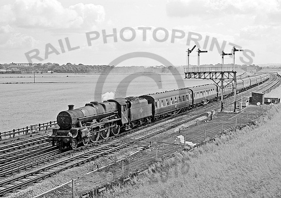 45672 Winwick Junction 290864 HB64P401