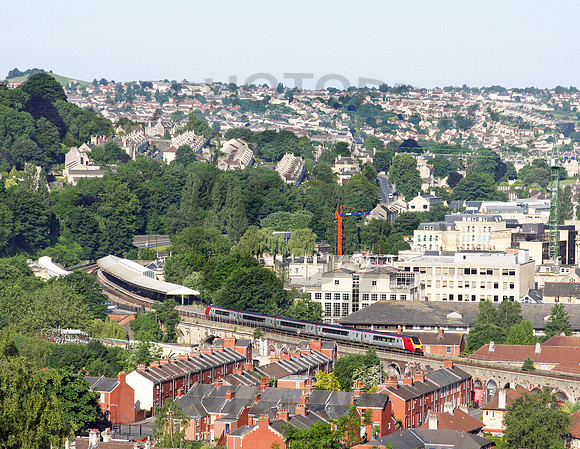 221127 Bath Spa 060708 JC177