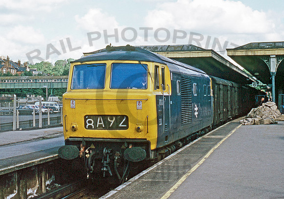 D7011-Y-Guildford-0673-RPC994
