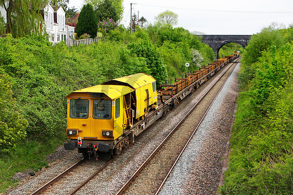 CWR train Frome 210513 JC1392