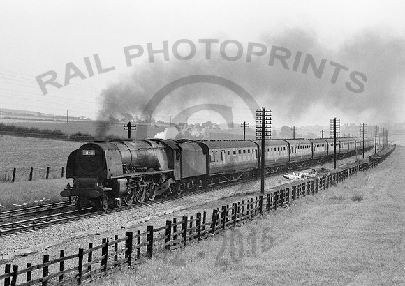 46229-Y-Norton-0863-RAW090
