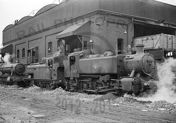 1506-Y-OldOakCommon-0862-RPC905