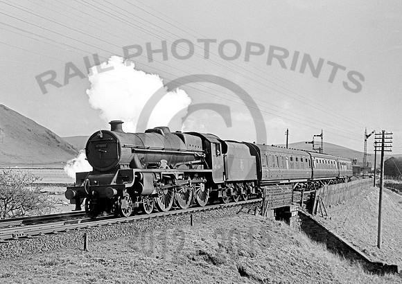 45661 Elvanfoot  1100460  DA114
