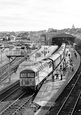 56064-Y-Penzance-080595-JC111