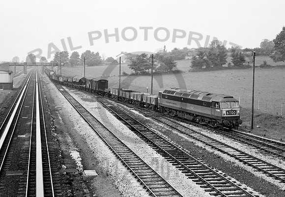 D1662-Y-UndyTroughs-140665-HB687