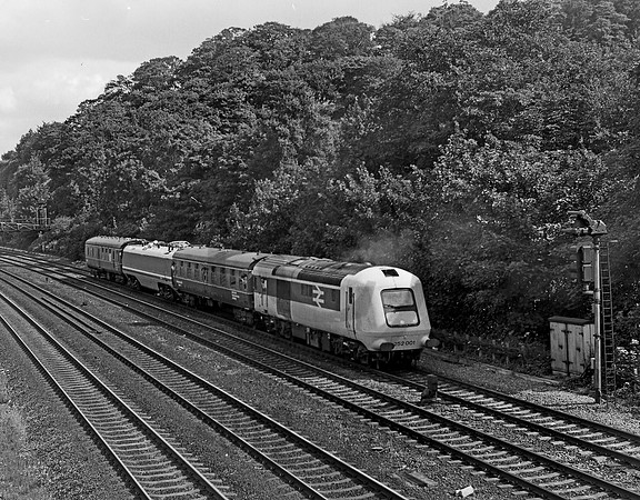 42001-Chesterfield-260777-JC1