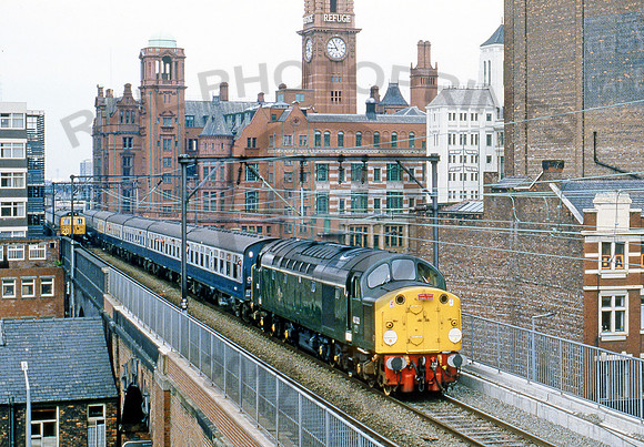 40122-Y-Manchester-300886-CW279