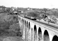 Class 117 Pensford Viaduct   060468 HB765