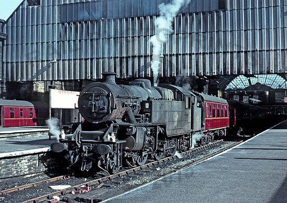 42066-Y-BradfordExchange-220767-IT851