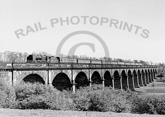 46164-Y-DuttonViaduct-0449-RPC470