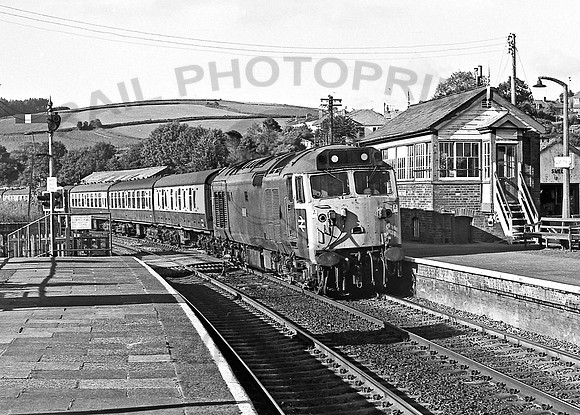 50033-Y-arrLostwithiel-260679-JC