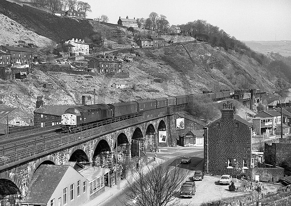 40042-Todmorden-060480-JC927