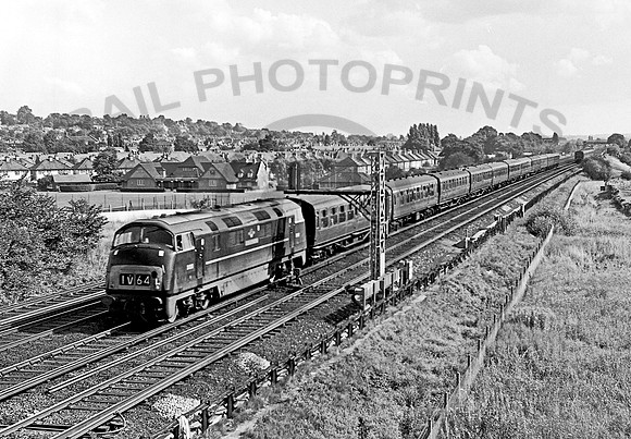 D828 Raynes Park 0766