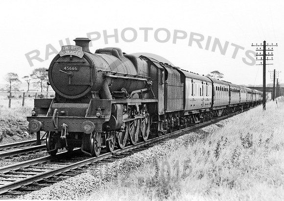 45666 Sutton Weaver 1049 RW935