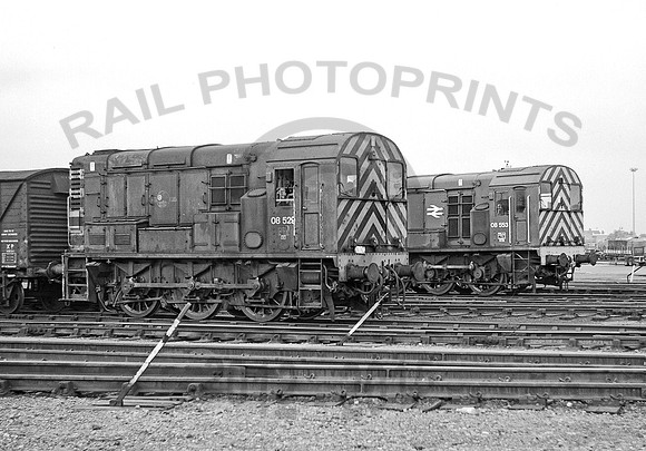 08529-Y-KingsCross-120977-JC333