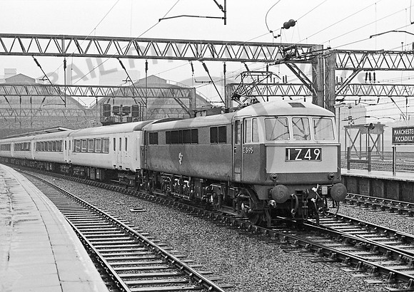 E3195 Manchester Piccadilly 1966 CW370