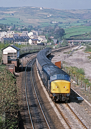 45105 Diggle 270985 BR902