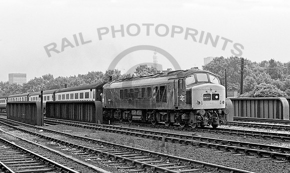 45125-CamleySt-300678-JC723