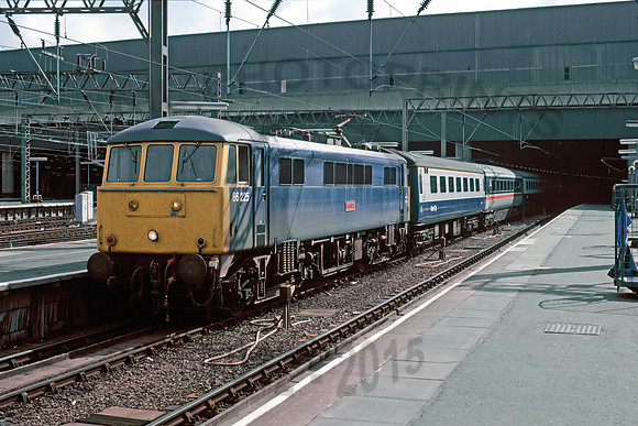 86225 Euston 180985 BR225