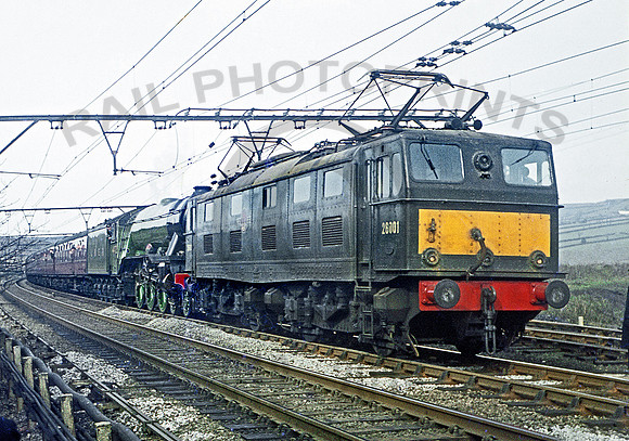 26001-4472-Y-DunfordEast-180464-RPC169