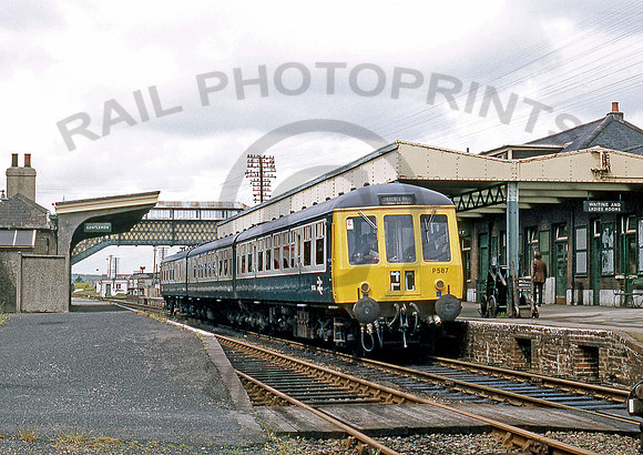 Class119-51106-Y-Okehampton-030672-RPC071_edited-1