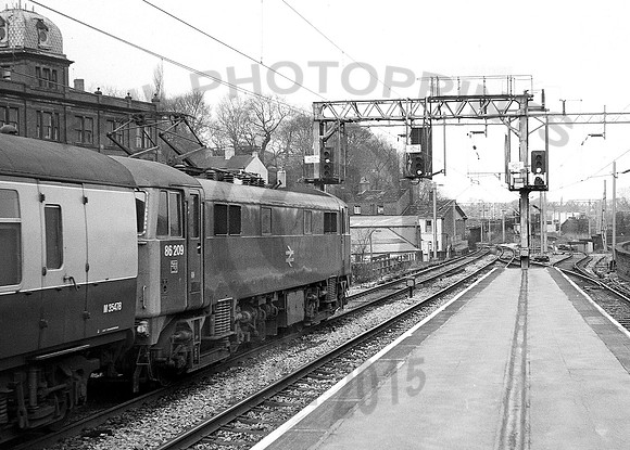 86209-Y-Macclesfield-110477-JC891