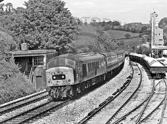 45041-Stoneycombe-100678 JC1