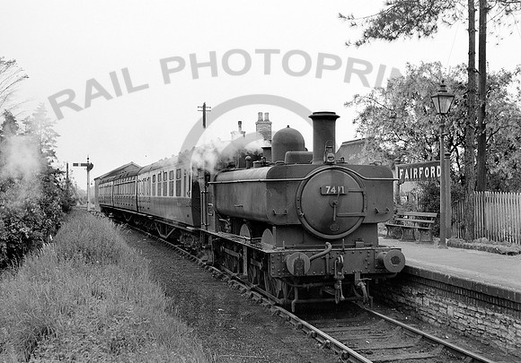 7411-Y-Fairford-020654-HB441