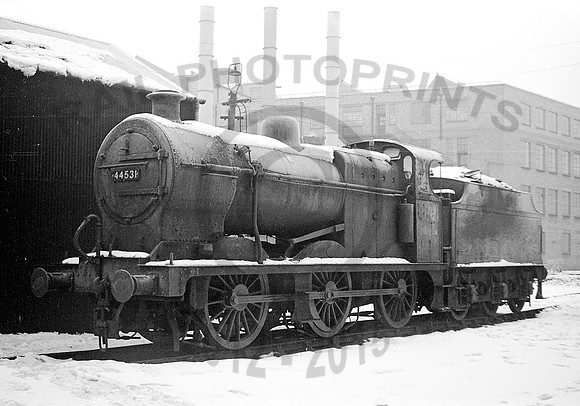44531-Y-KentishTown-0163-RPC270
