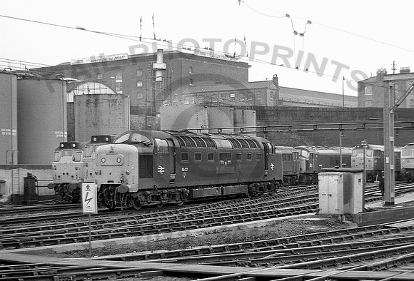 55021-KingsCross-100379-JC812