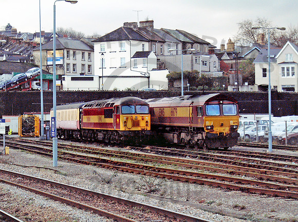 56068-Y-66179-Newport-201102-JC499