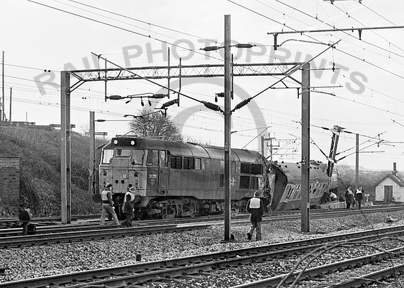31251-Nuneaton-270378-JC511