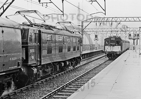 26056 Manchester London Road 1966 CW583