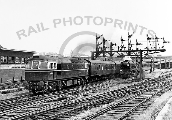 D6570 Southampton Central 1963 RPC003