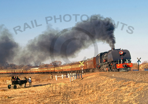 416 nr Victoria Falls  230794 JC404