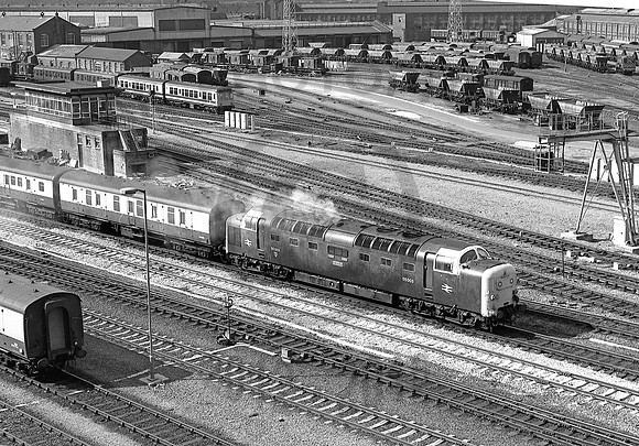 55003-leaving-Doncaster-190480-JC109